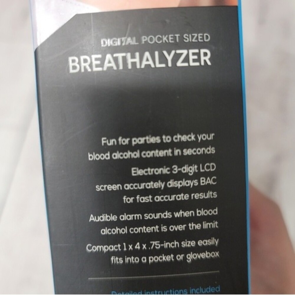 Smartgear Digital Pocket Size Breath-alyzer - Picture 12 of 12